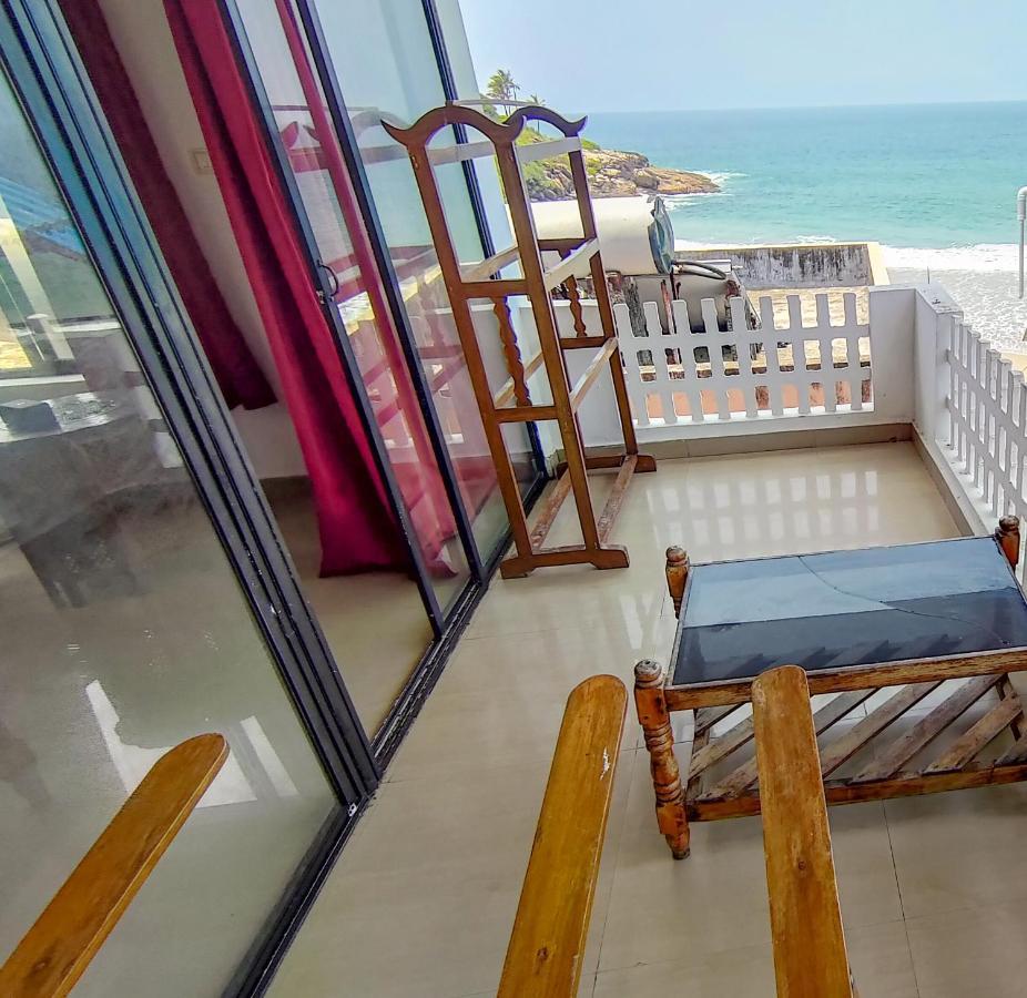 Packbag Beach Hotel Kovalam Exterior photo